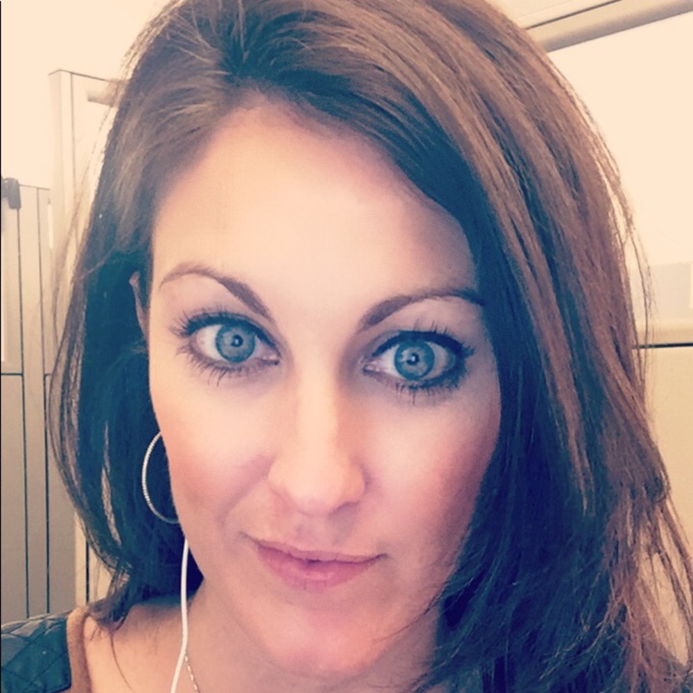 Meet your Posher, Leslie
